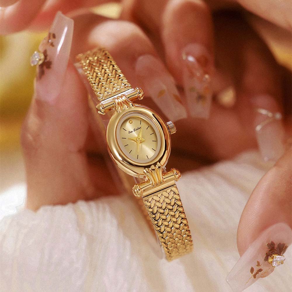 ساعة يد نسائية كوارتز جديدة من - مراجعة Luxury Watch Pre Owned وسعره
